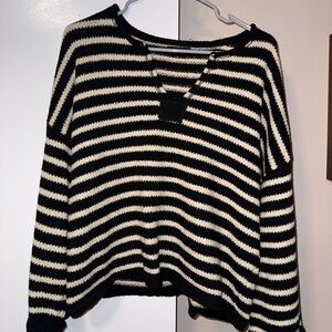 Blu Pepper Black & Cream 3/4 Sleeve Top